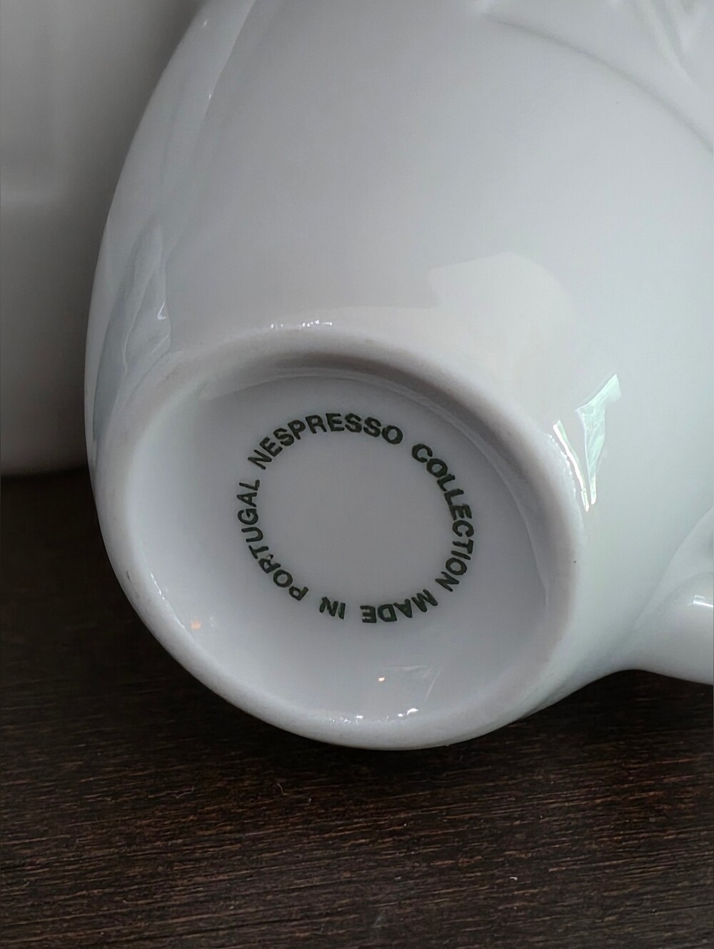Set of 4 Nespresso Espresso Porcelain Cups & Saucers - Picture 4 of 4